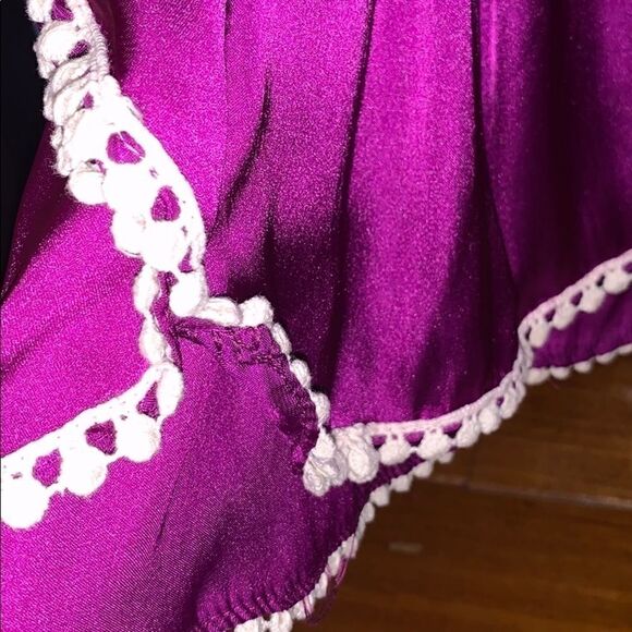 juniors shirt size medium  - Picture 7 of 8